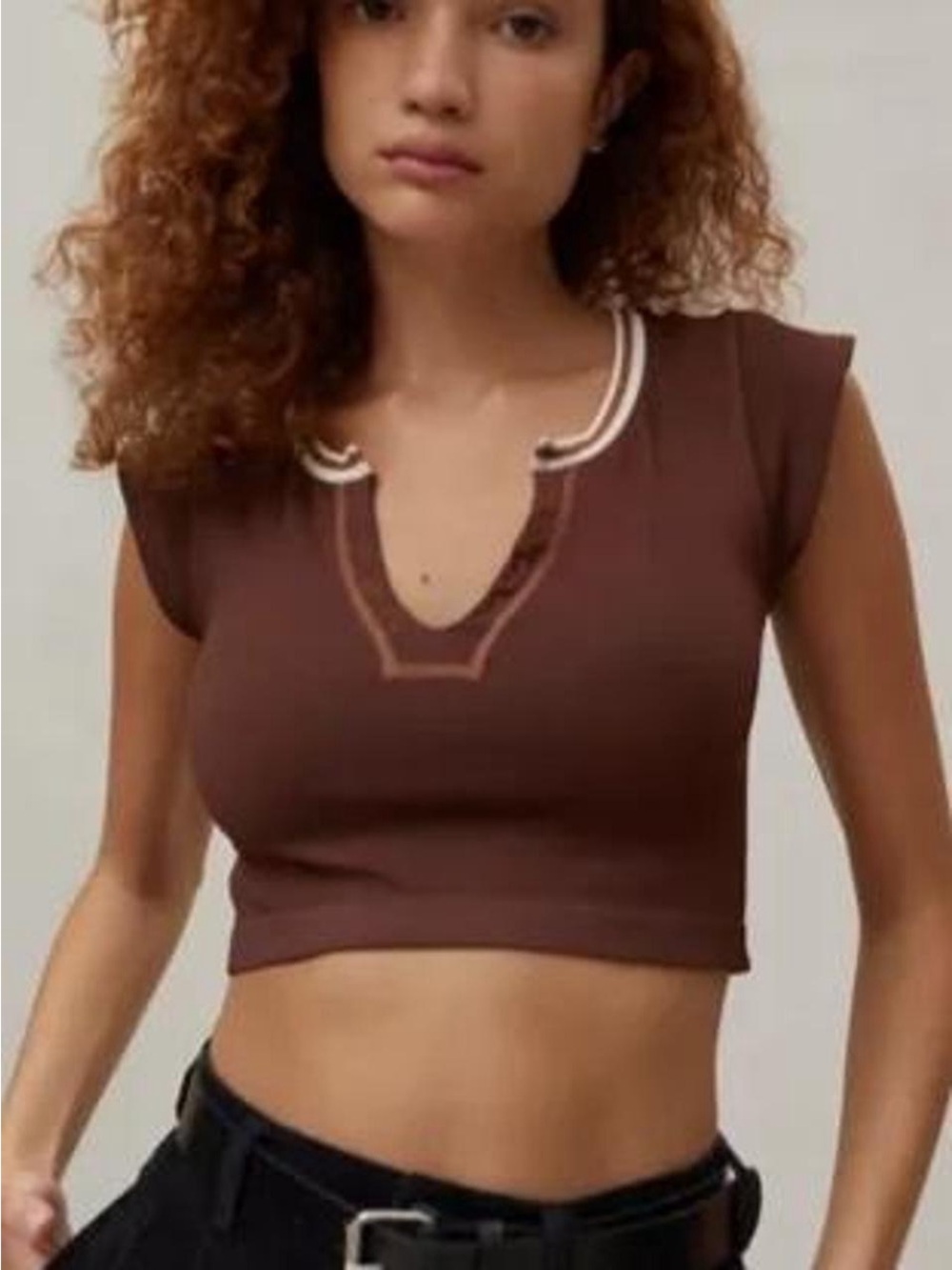 UO Out from Under Brown Ribbed Notched V-Neck Crop Top Sz XS/S